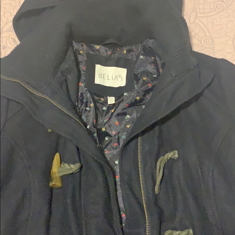 Coat - Picture 2 of 4